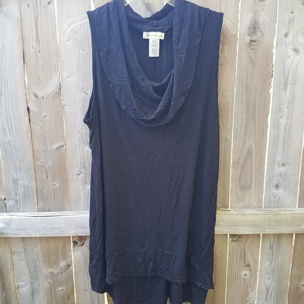 Women's Ribbed Sweater Medium Sleeveless Cowl Neck Black NWOT